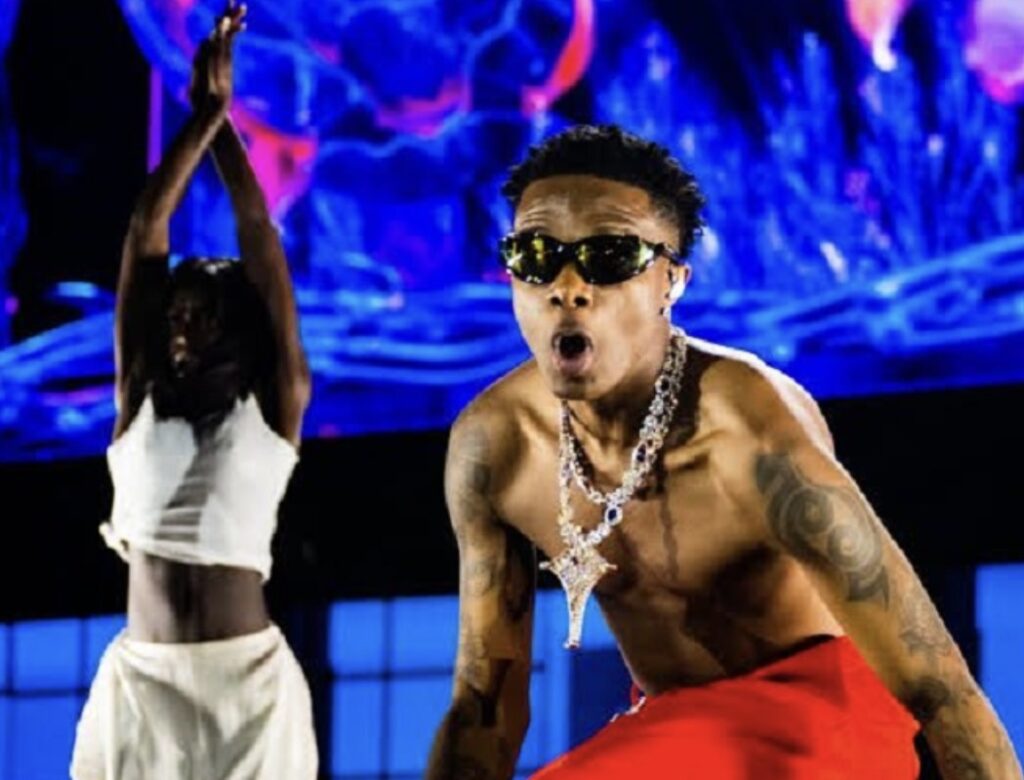 WizKID Performs in London